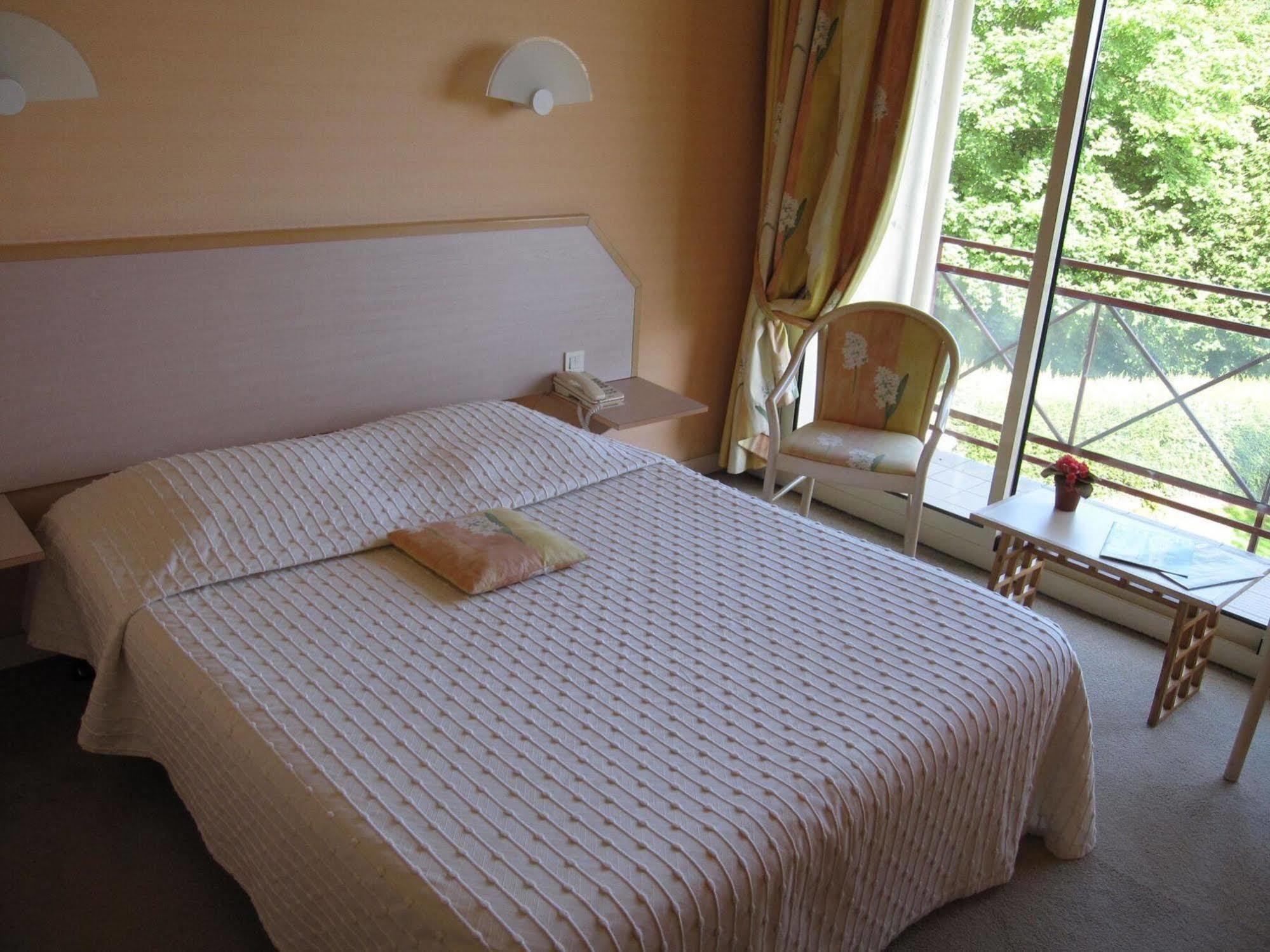 Auberge Saint Thegonnec Kültér fotó